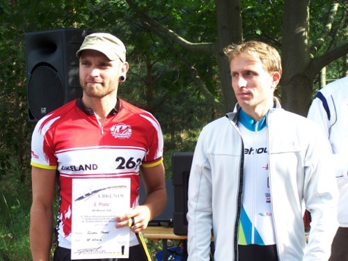 Totten 2.ter, hinter Christian Thomschke Totten 2.ter, hinter Christian Thomschke