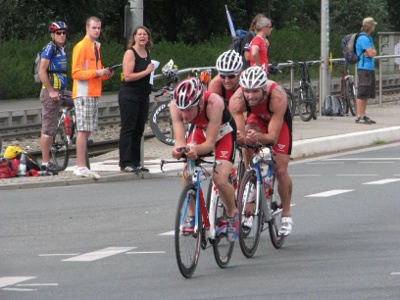 da fehlt doch einer!? - vermutlich vorn raus gefahren ;o)