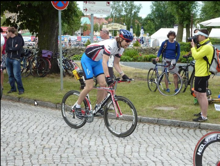 Alex Biele versucht Roland Ludwig einzuholen ...