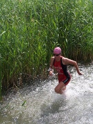 Jana beim Schwimmaustieg