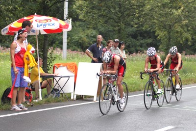 Die Mädels auf dem Rad (Jena)