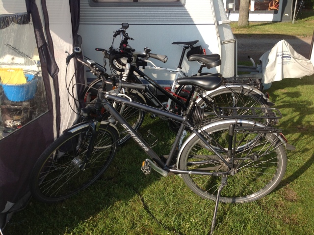 2 Urlauber 3 Fahrräder