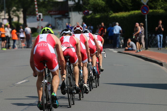 Pauline feuert Marco an