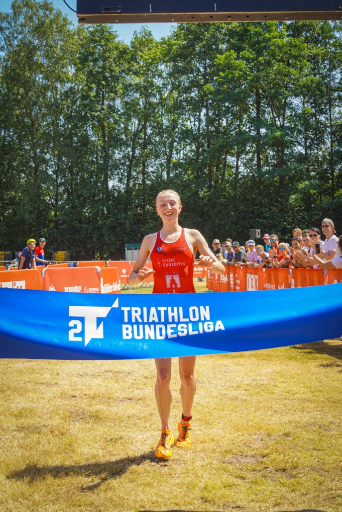 sicher dem Damenteam den Tagessieg, Fabienne Gericke.